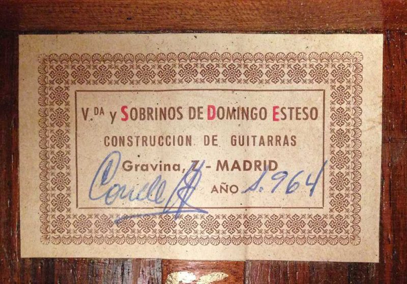 Guitarra flamenca Viuda y sobrinos de esteso 1964 etiqueta