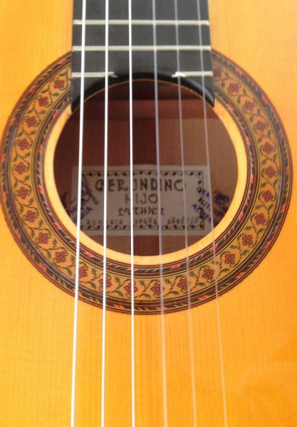Guitarra flamenca Gerundino hijo 2015 roseta