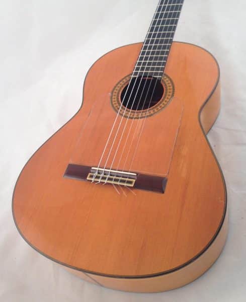 Flamenco-guitar-José-Ramirez-1967-for-sale